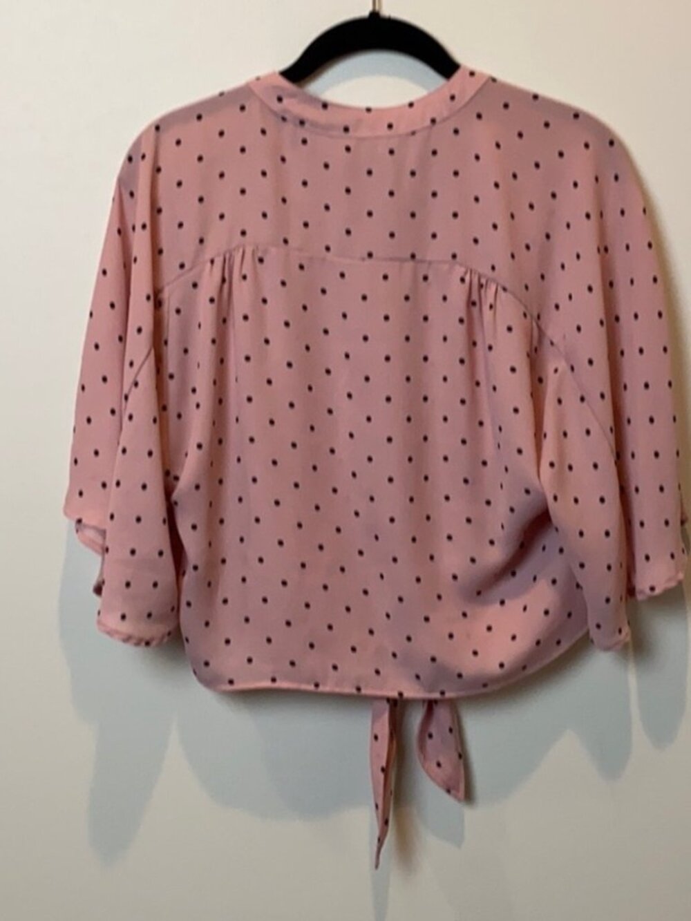 Active USA polka dot blouse. Size medium - Picture 3 of 6